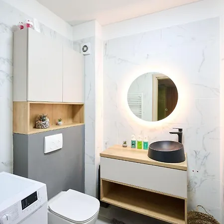 Ziano In Nord10 Pool Apartamento *