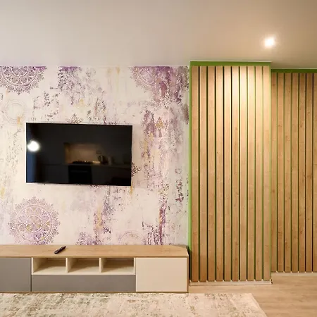 Ziano In Nord10 Pool Mamaia