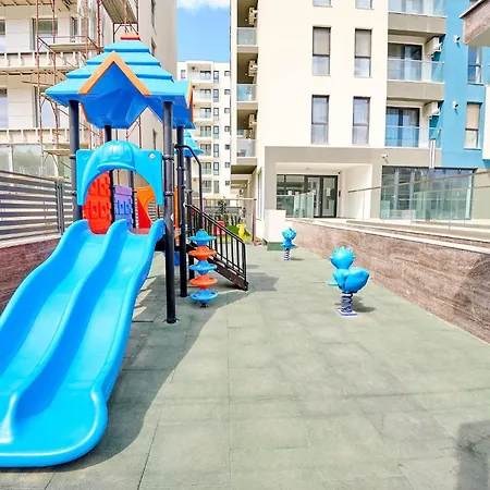 Ziano In Nord10 Pool Apartment Mamaia